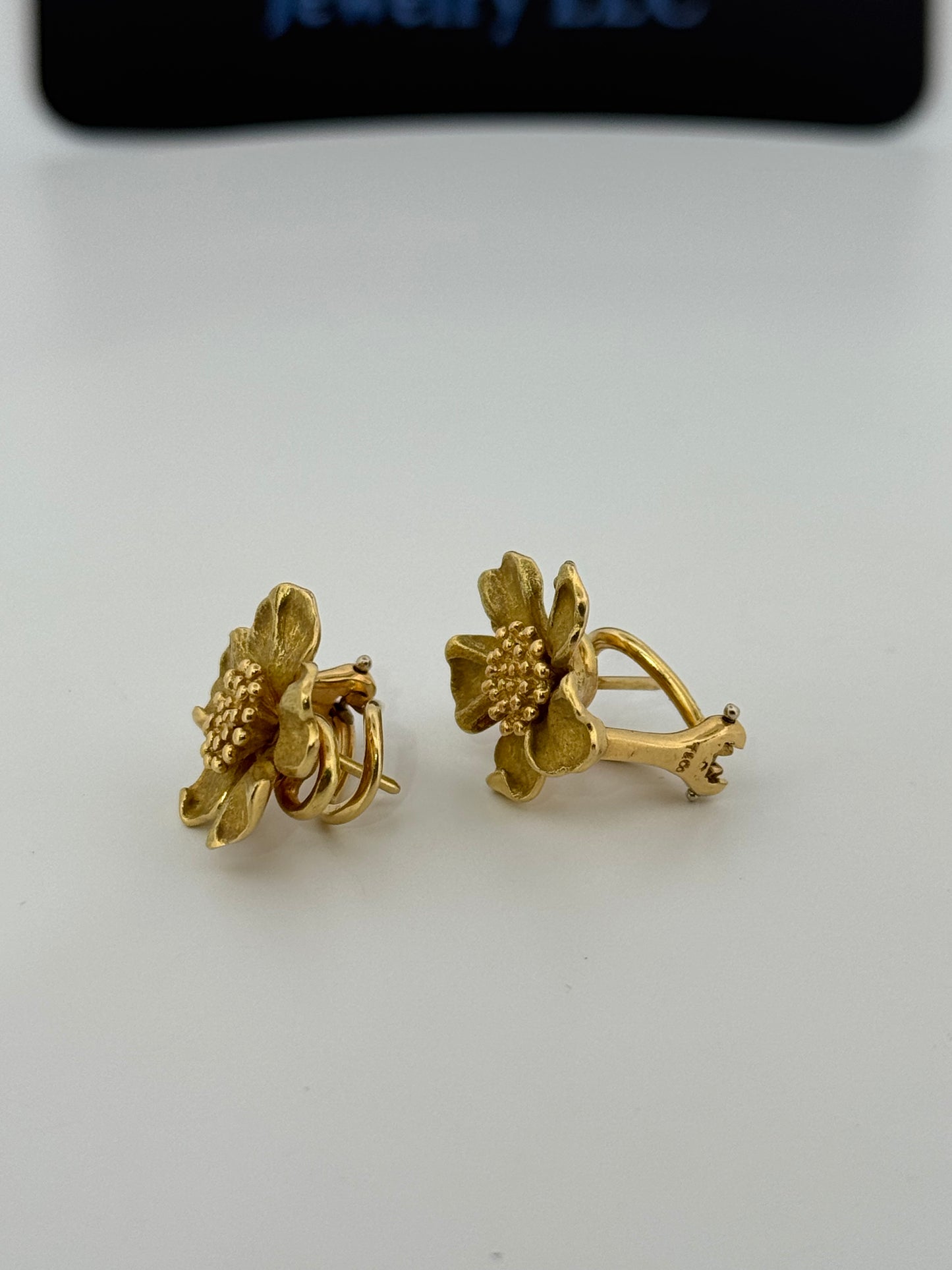 Tiffany & Co Vintage Flower Yellow gold 18kt Earrings