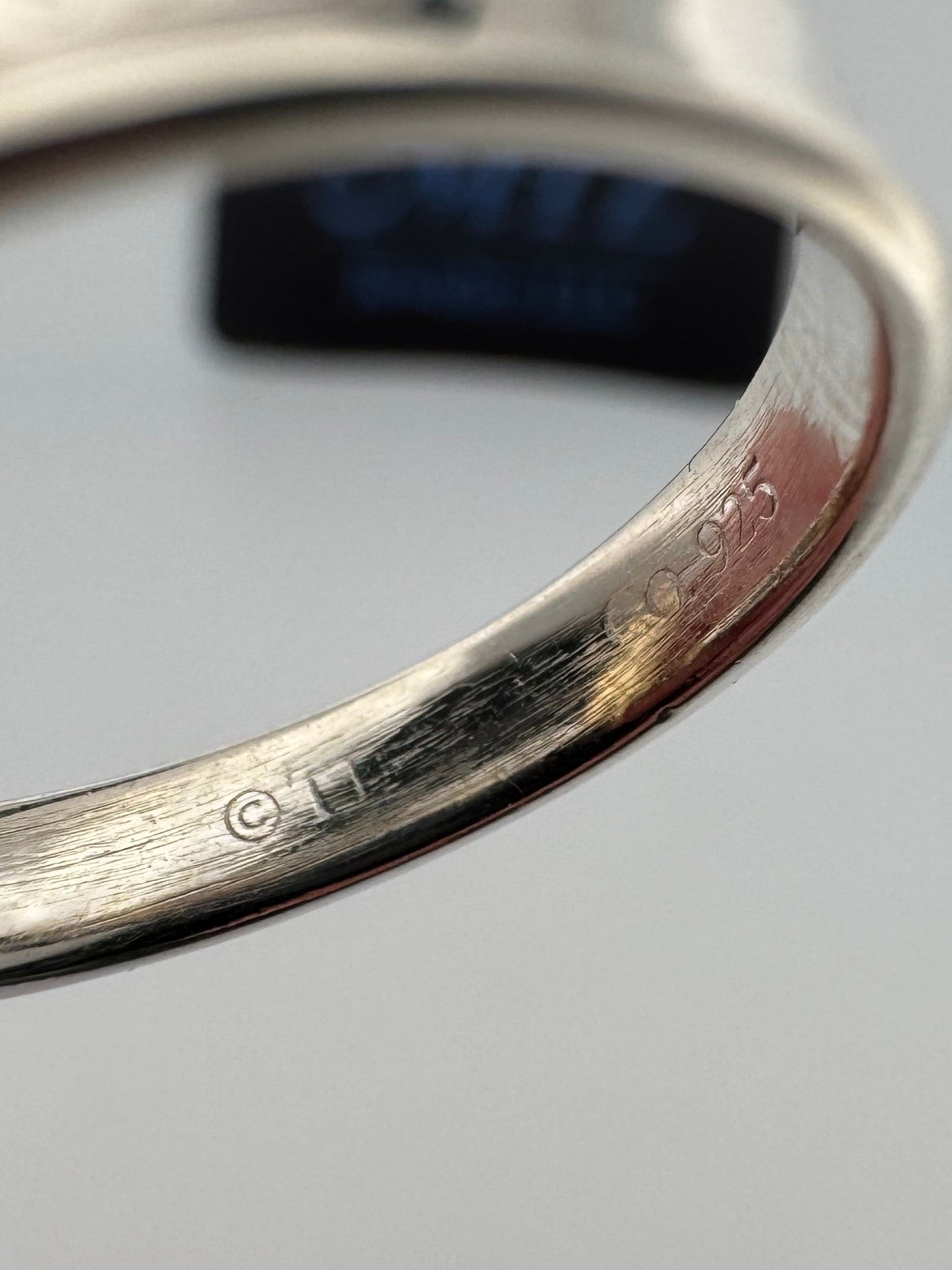 Tiffany & Co 1837 Interlocking circles Ring 18kt 925