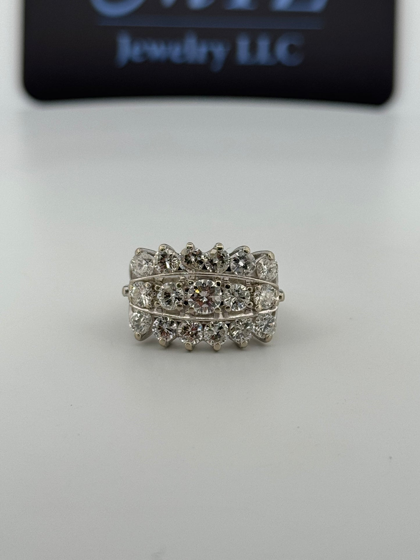 Vintage Retro 14kt white gold Diamond 3 row band