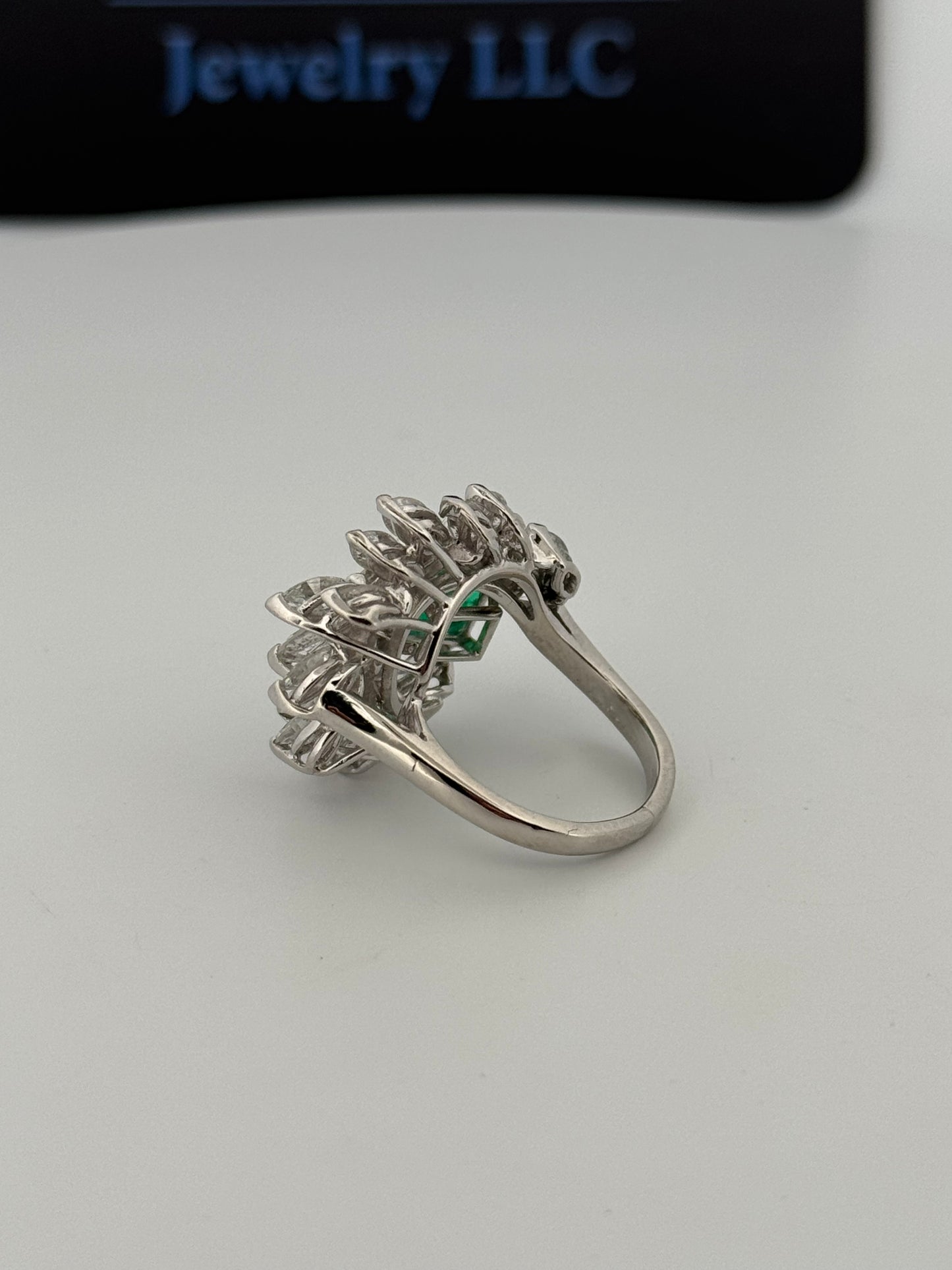 Vintage Retro Platnium Emerald And Diamond Natural Cocktail Ring