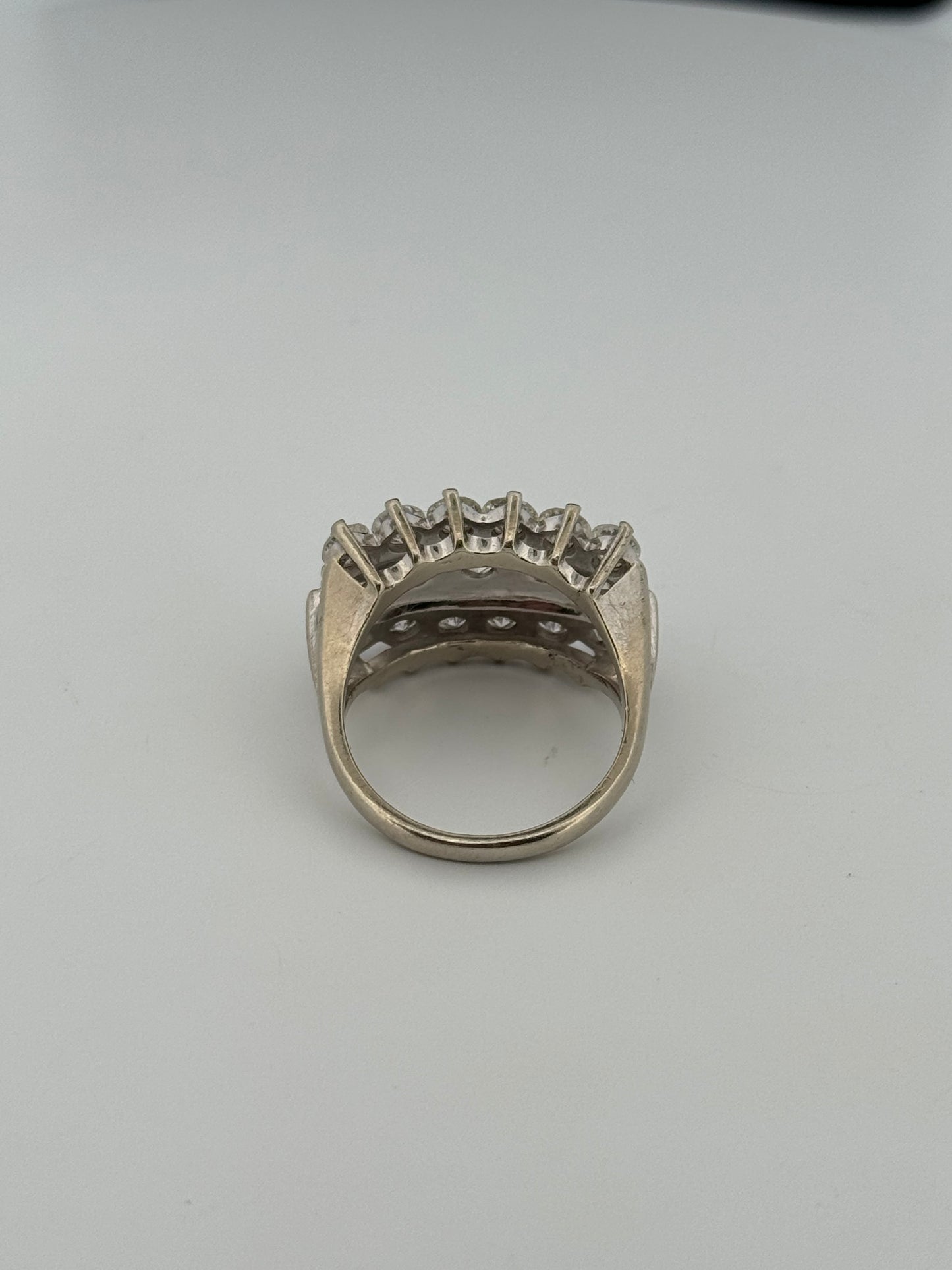 Vintage Retro 14kt white gold Diamond 3 row band