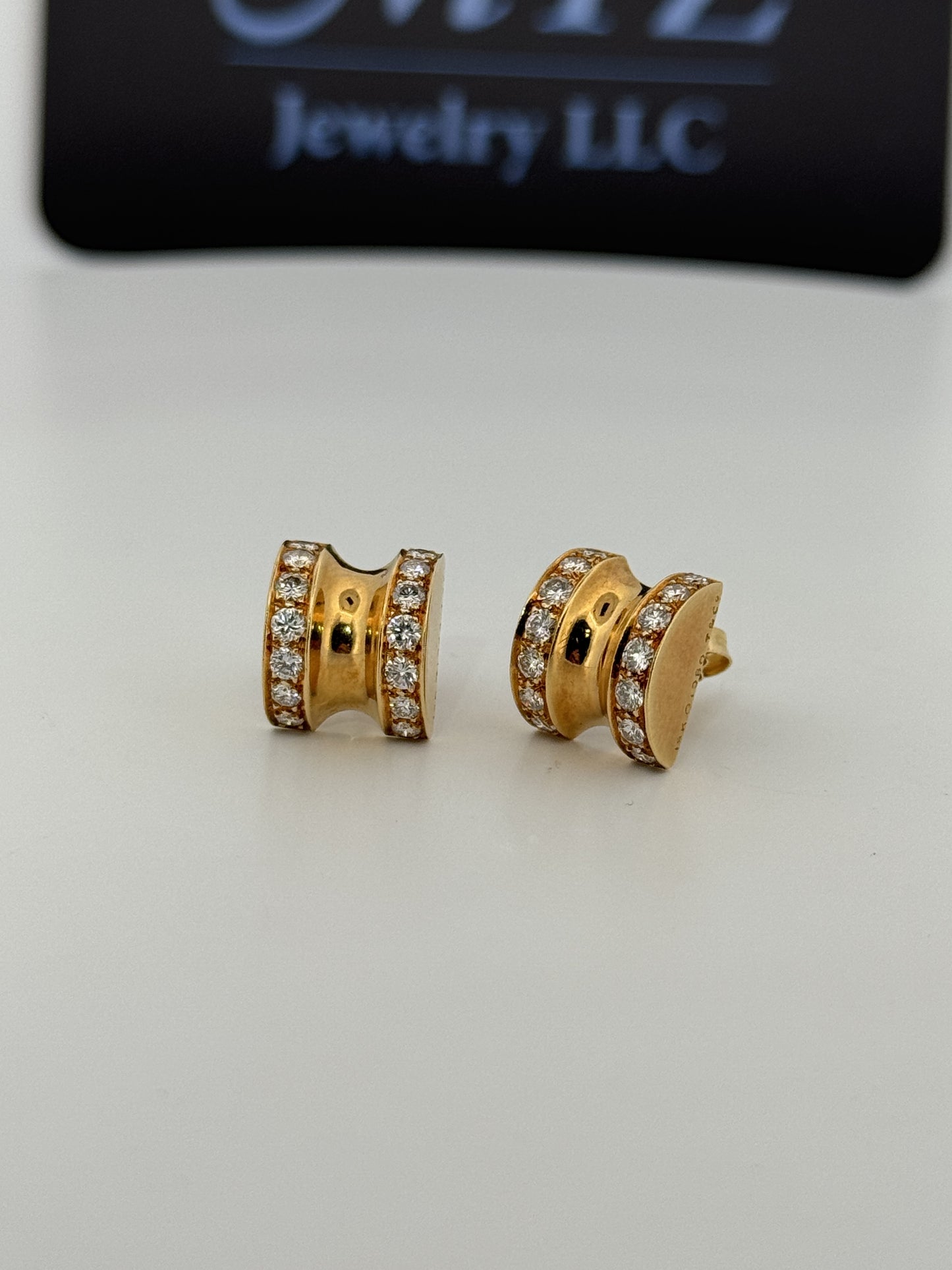 Vintage Tiffany & Co Paloma Paloma Picasso 18kt Yellow Gold Diamond 'Groove' Earrings 1980