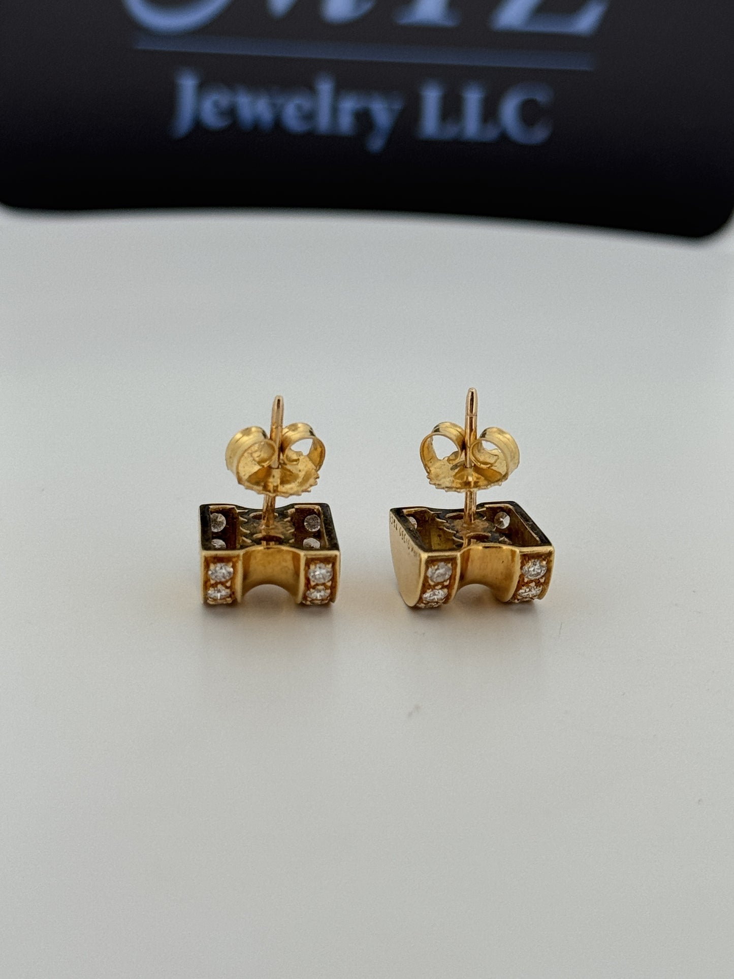 Vintage Tiffany & Co Paloma Paloma Picasso 18kt Yellow Gold Diamond 'Groove' Earrings 1980